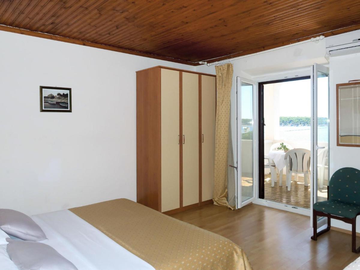 Apartment Ana - Rab166 By Interhome Barbat na Rabu المظهر الخارجي الصورة