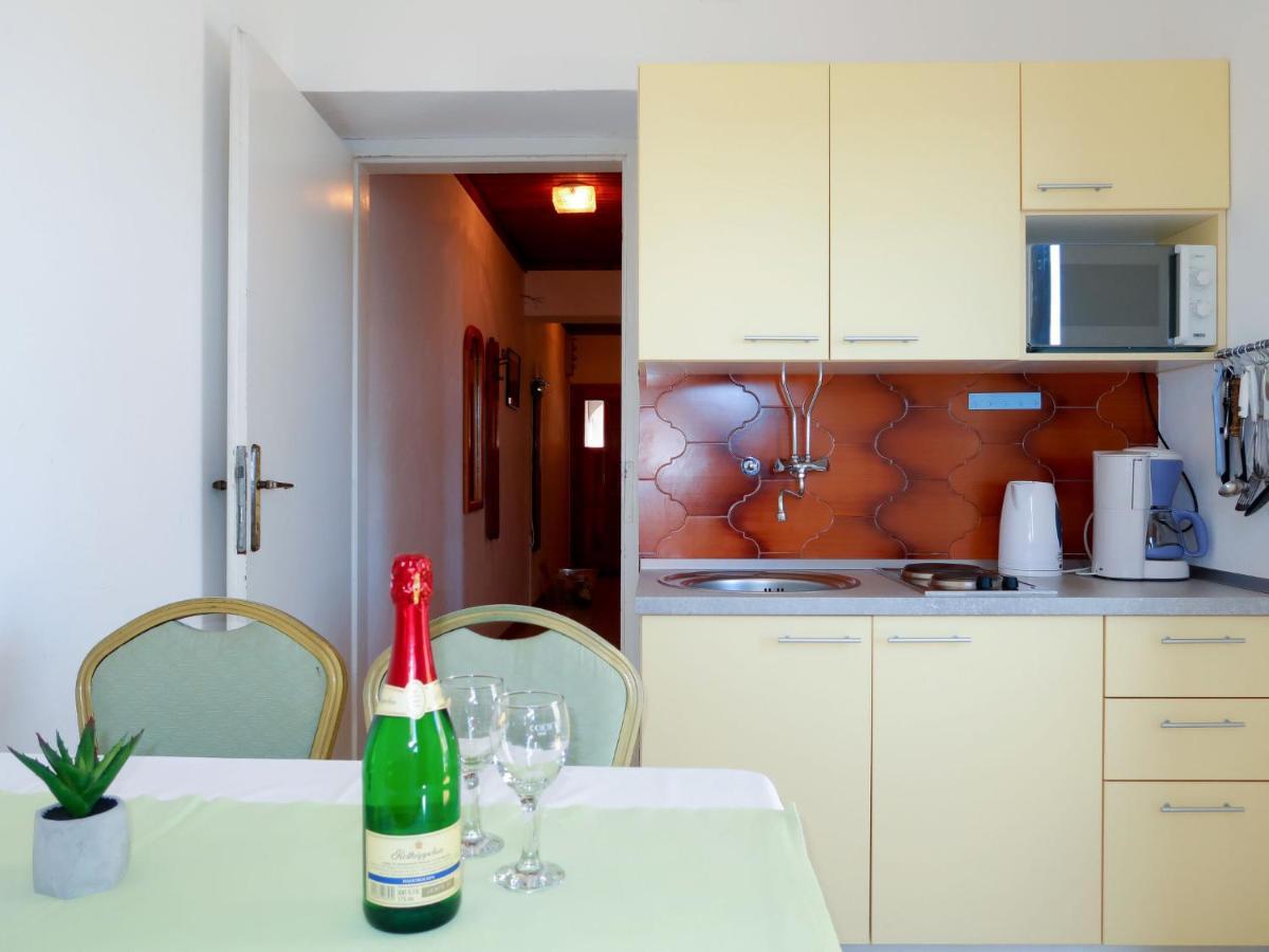 Apartment Ana - Rab166 By Interhome Barbat na Rabu المظهر الخارجي الصورة