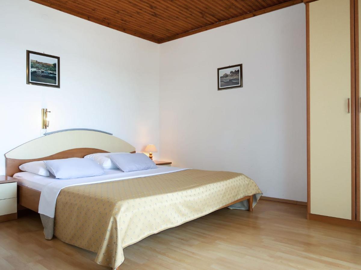Apartment Ana - Rab166 By Interhome Barbat na Rabu المظهر الخارجي الصورة